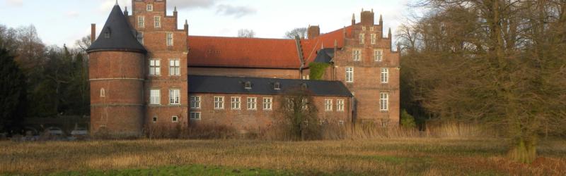 Franziska Gerk im Gespr�ch mit Carsten B�ckmann (ehemaliger Kantor der Gemeinde St. Martinus, Herten-Westerholt)